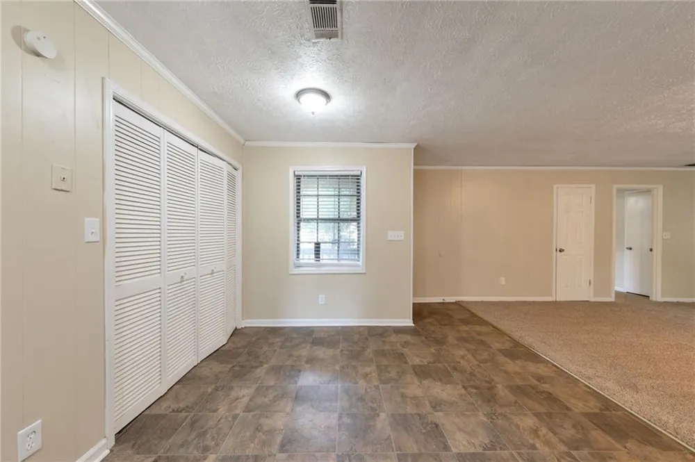 5835 Bearing Way College Park, GA 30349