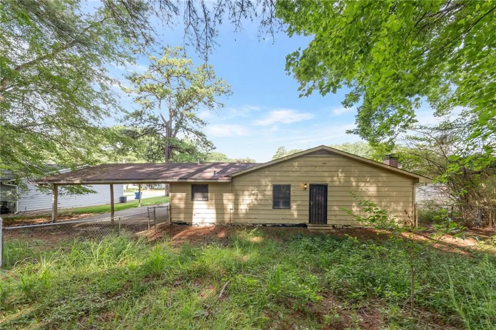 5835 Bearing Way College Park, GA 30349