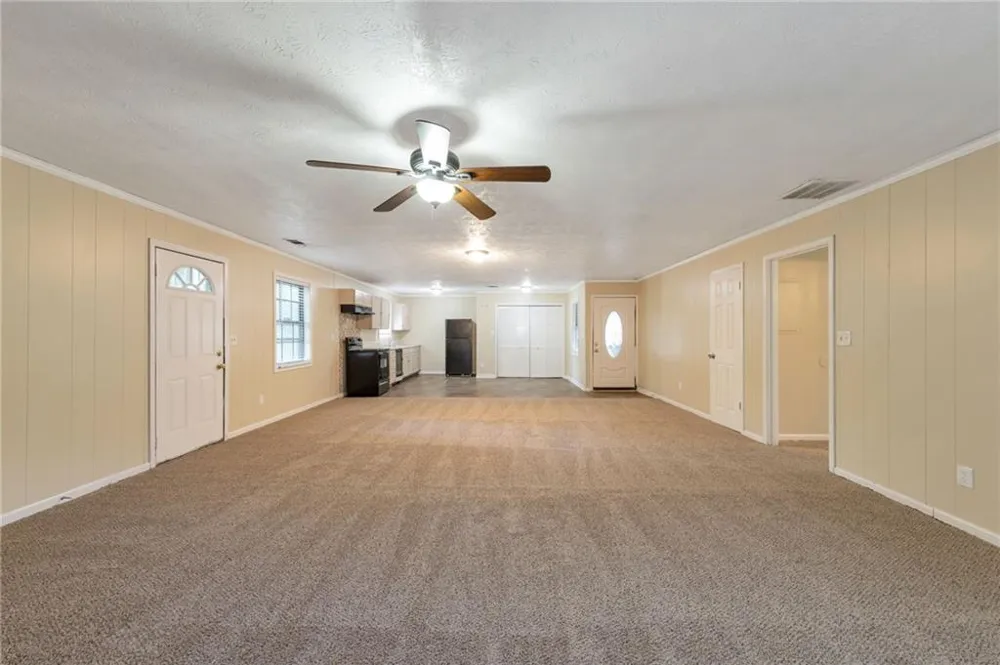 5835 Bearing Way College Park, GA 30349