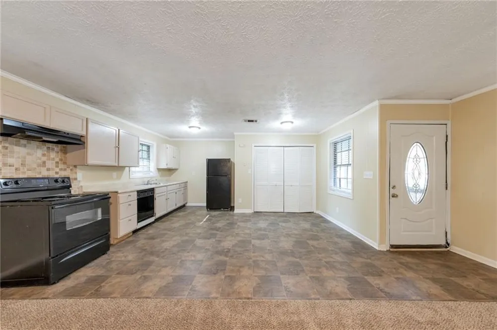 5835 Bearing Way College Park, GA 30349