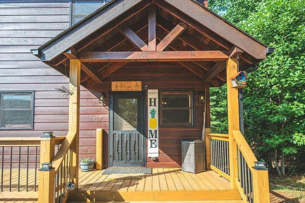 72 Gibbs Trail Mineral Bluff, GA 30559