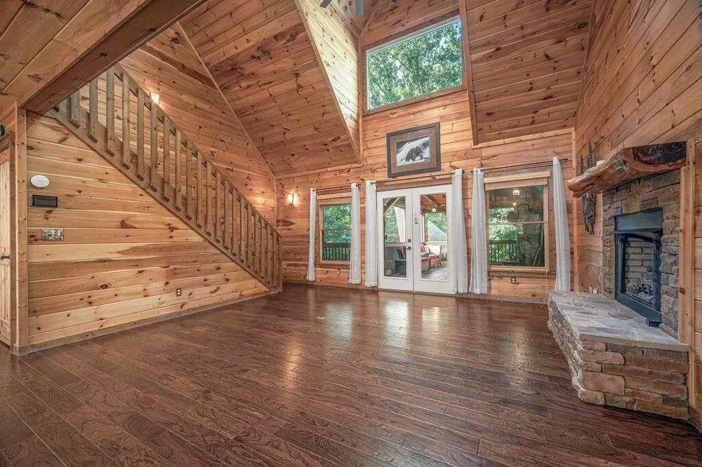 72 Gibbs Trail Mineral Bluff, GA 30559
