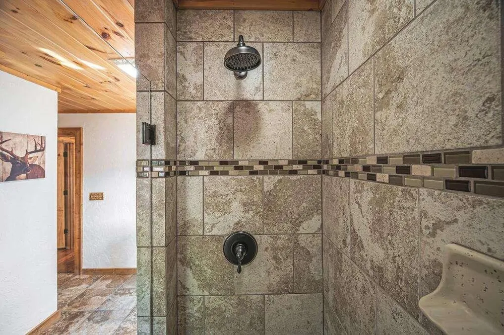 72 Gibbs Trail Mineral Bluff, GA 30559