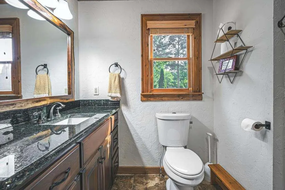 72 Gibbs Trail Mineral Bluff, GA 30559