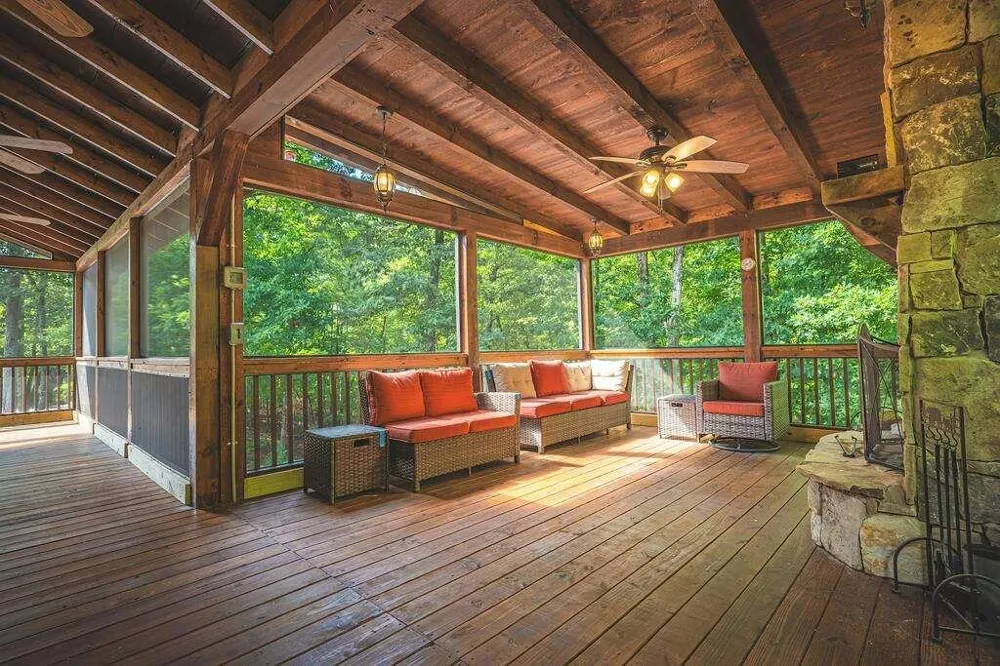 72 Gibbs Trail Mineral Bluff, GA 30559