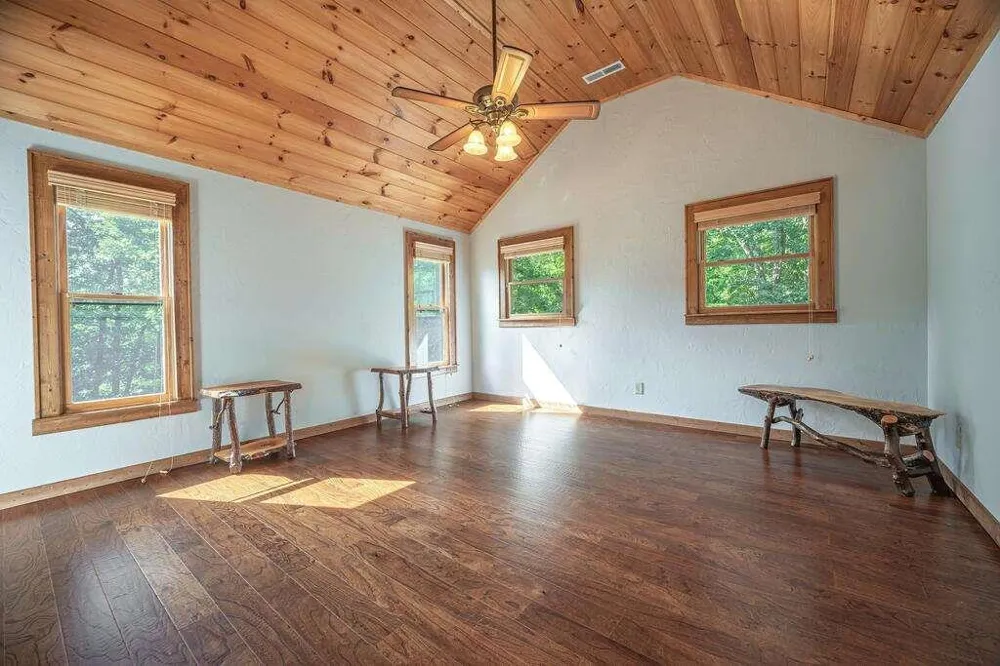 72 Gibbs Trail Mineral Bluff, GA 30559