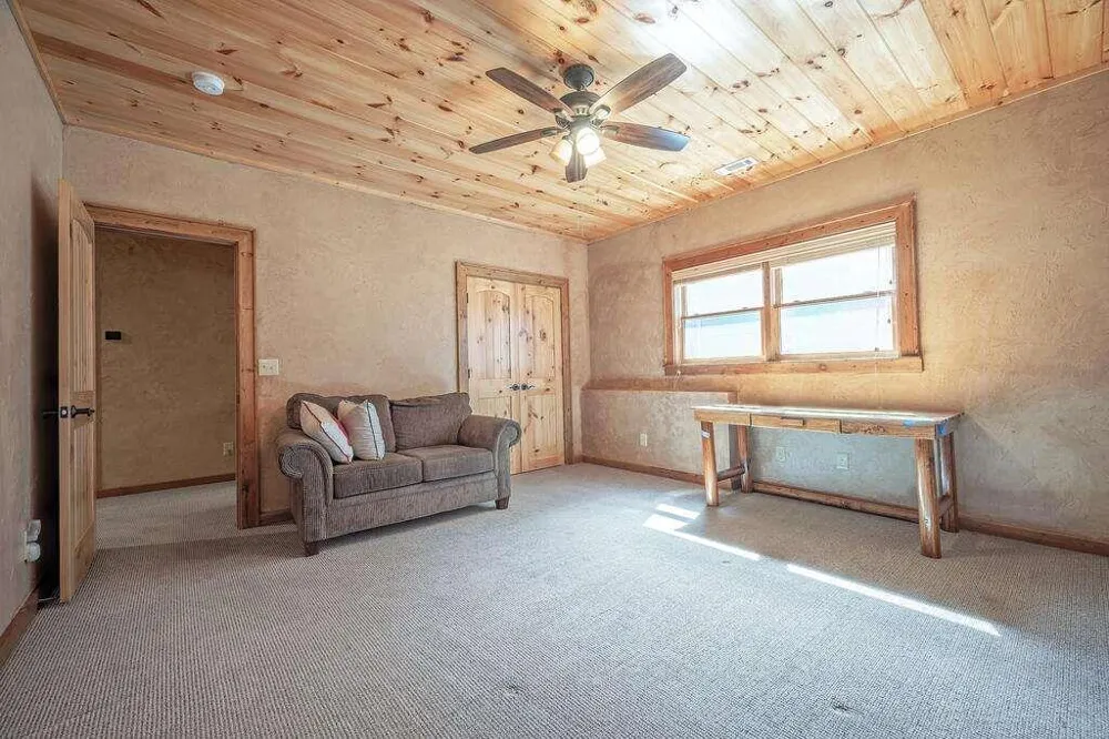 72 Gibbs Trail Mineral Bluff, GA 30559