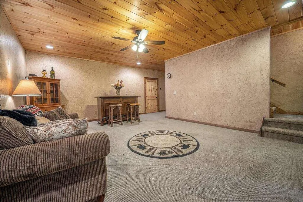 72 Gibbs Trail Mineral Bluff, GA 30559