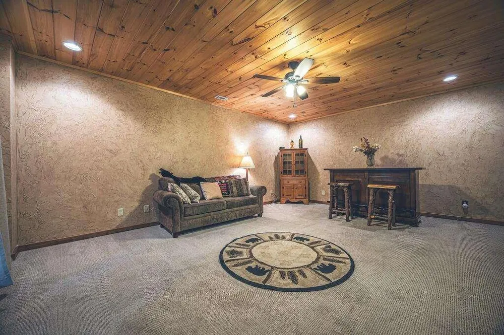 72 Gibbs Trail Mineral Bluff, GA 30559