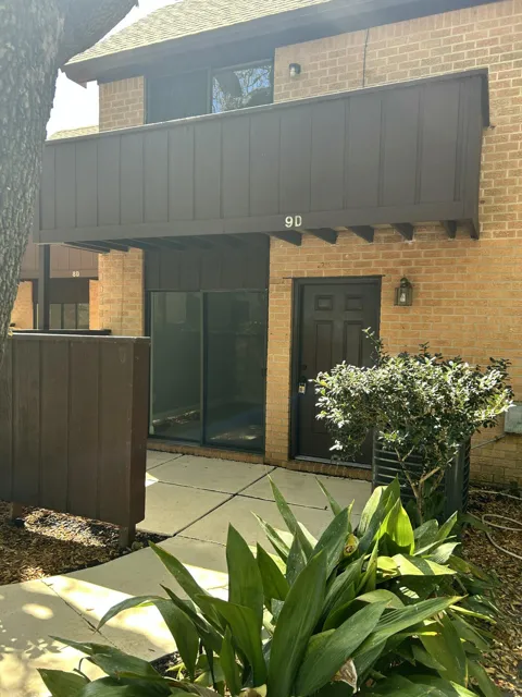 3871 Indian Trail #UNIT 9-D