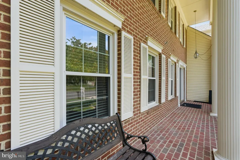 7316 WALNUT KNOLL DRIVE Springfield, VA 22153
