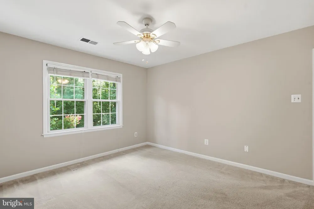 7316 WALNUT KNOLL DRIVE Springfield, VA 22153