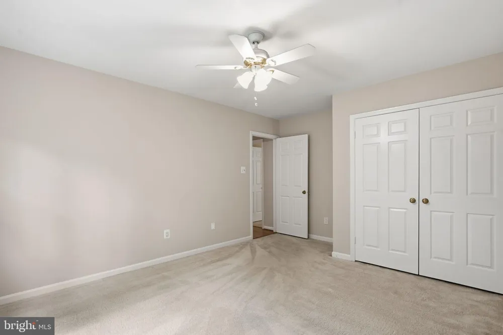 7316 WALNUT KNOLL DRIVE Springfield, VA 22153