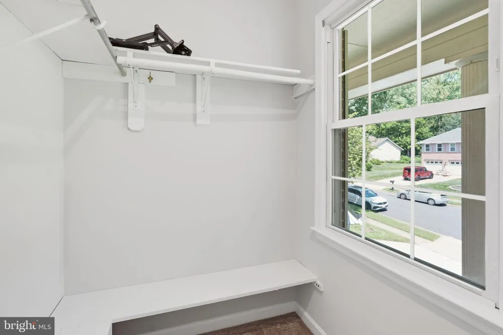 7316 WALNUT KNOLL DRIVE Springfield, VA 22153