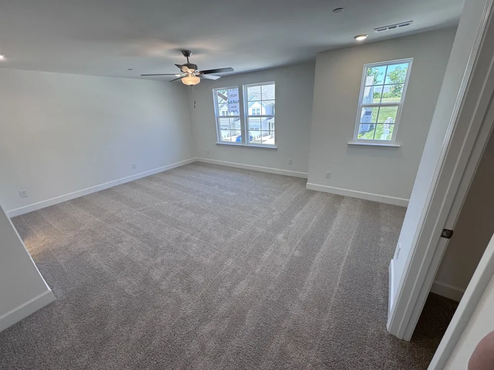 1095 June Wilde Rdg Spring Hill, TN 37174