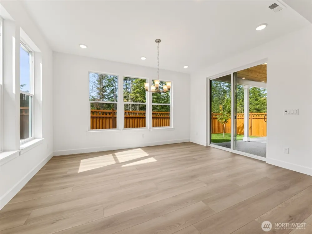 14558 203rd Avenue E #839 Bonney Lake, WA 98391