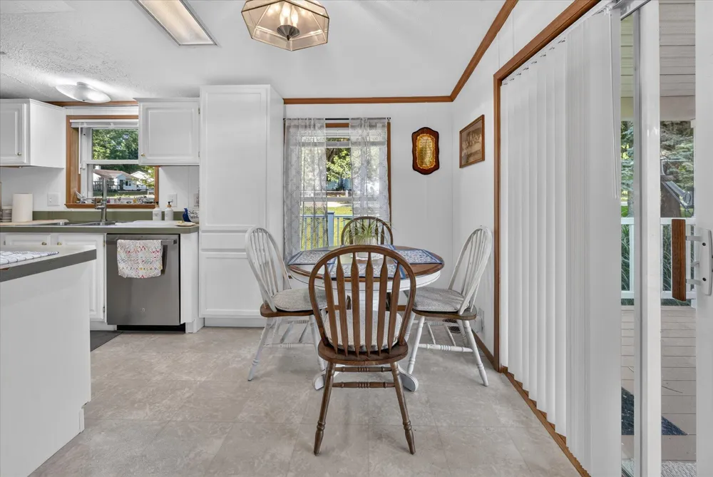 3280 Carlton Boulevard Summit Township, MI 49203