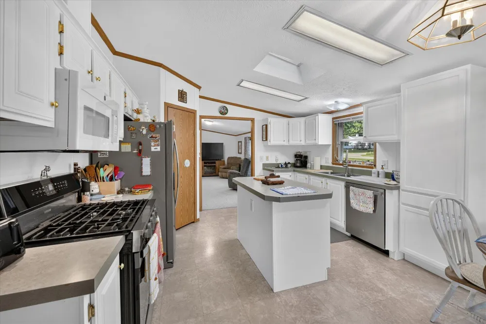 3280 Carlton Boulevard Summit Township, MI 49203