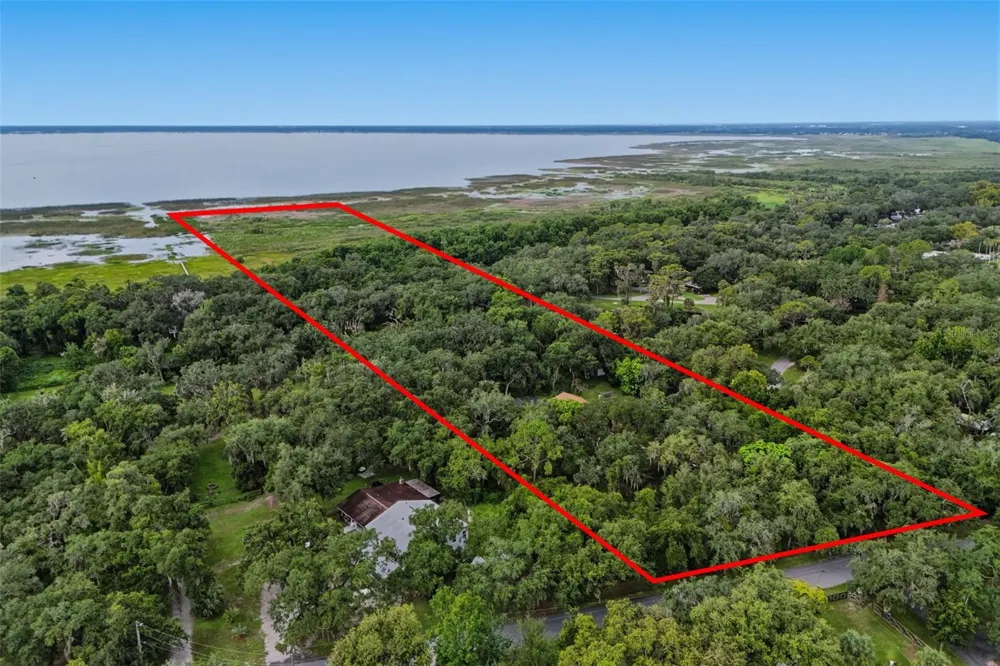 2794 HOLIDAY WOODS DRIVE Kissimmee, FL 34744