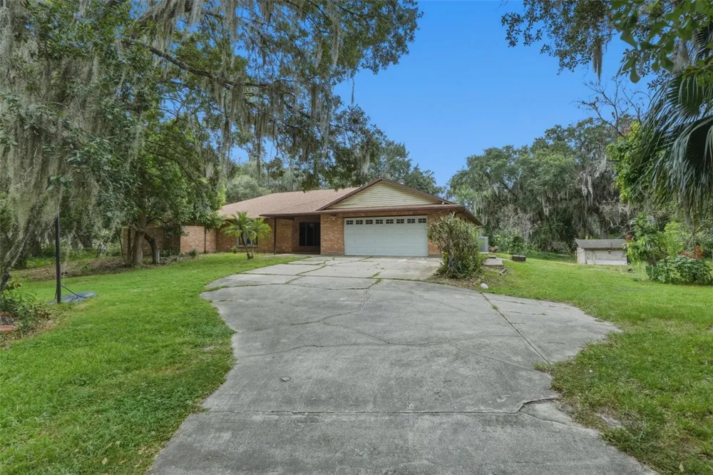 2794 HOLIDAY WOODS DRIVE Kissimmee, FL 34744