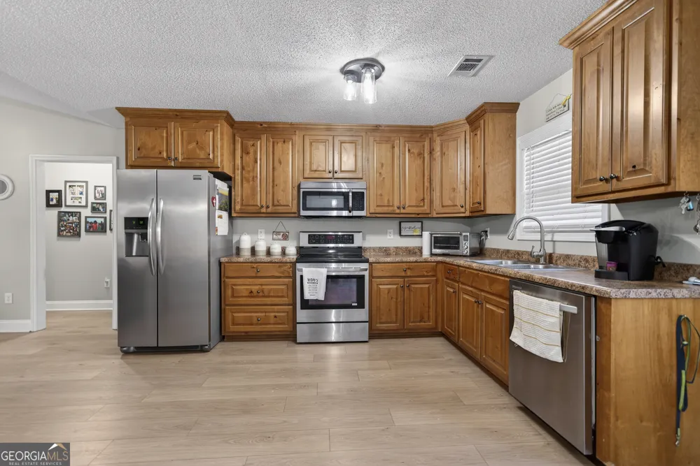 102 Forte DR NW Milledgeville, GA 31061