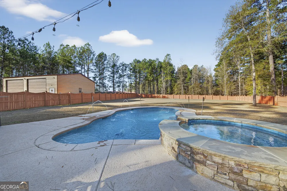 102 Forte DR NW Milledgeville, GA 31061