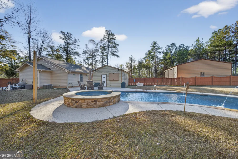 102 Forte DR NW Milledgeville, GA 31061