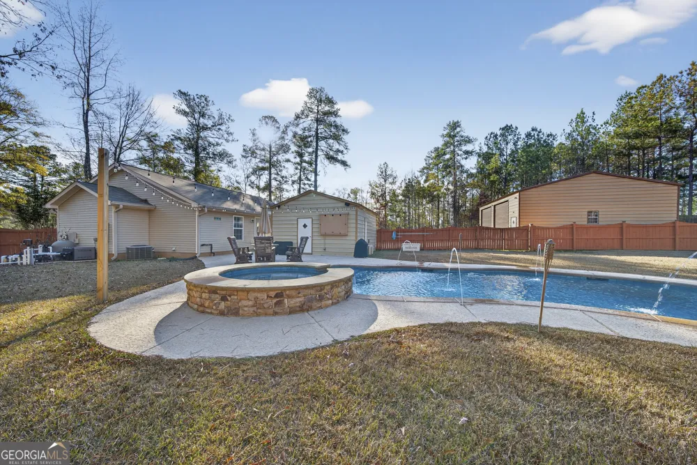 102 Forte DR NW Milledgeville, GA 31061