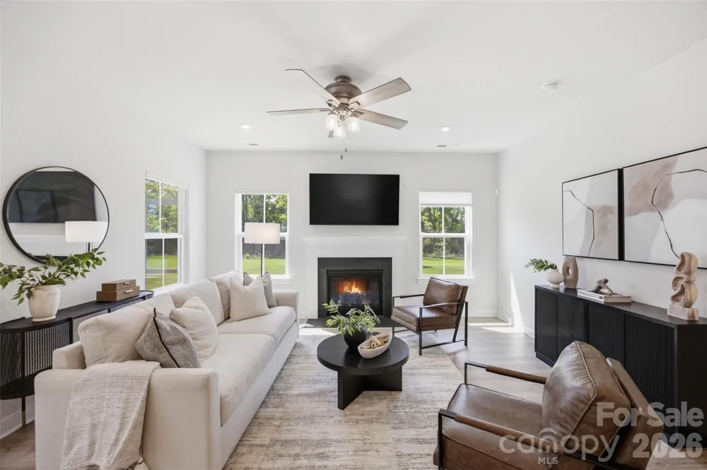6428 Cambridge Drive Harrisburg, NC 28075
