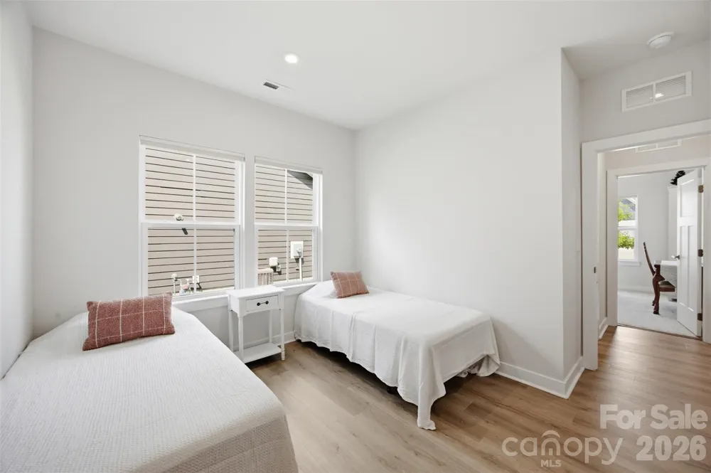 6428 Cambridge Drive Harrisburg, NC 28075