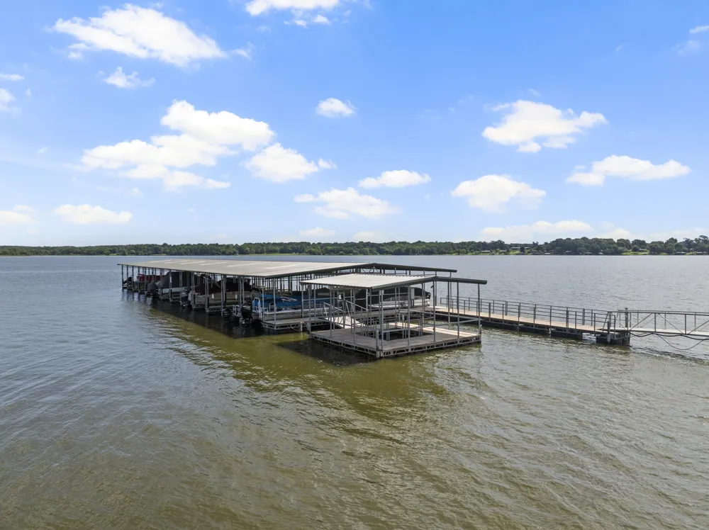 79 Waters Edge Lane Scroggins, TX 75480