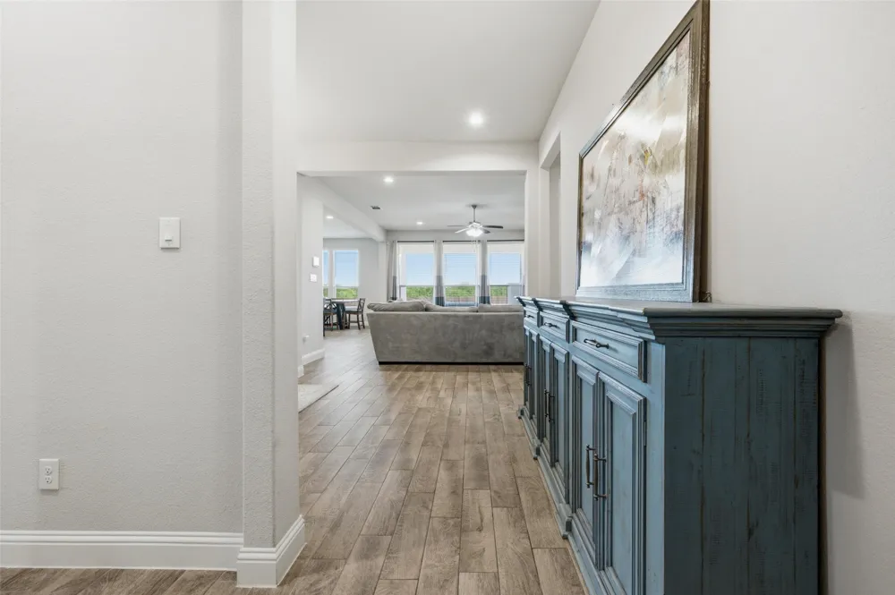 1303 Deer Hollow Drive Arlington, TX 76002