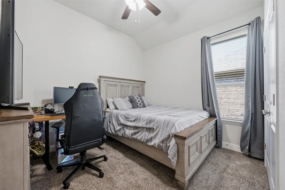 1303 Deer Hollow Drive Arlington, TX 76002