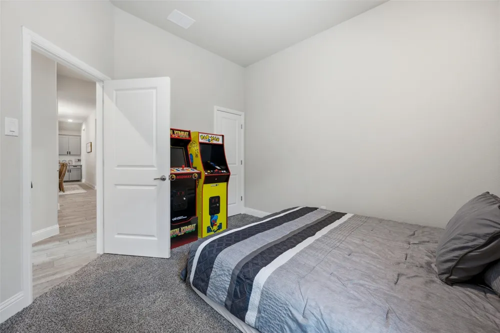 1303 Deer Hollow Drive Arlington, TX 76002