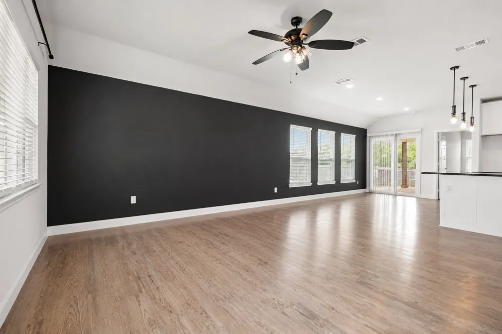 136 Johnson Lane Hillsboro, TX 76645
