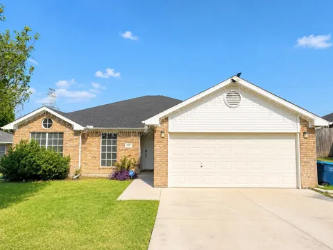 1817 Canterbury Circle
