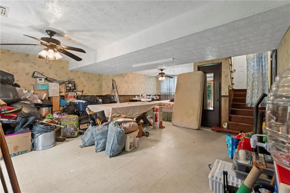 1140 Pineglen Drive Riverdale, GA 30296