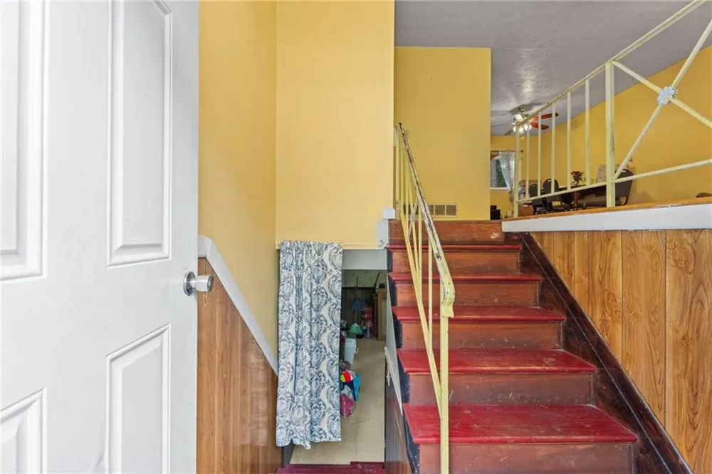 1140 Pineglen Drive Riverdale, GA 30296