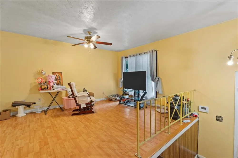 1140 Pineglen Drive Riverdale, GA 30296