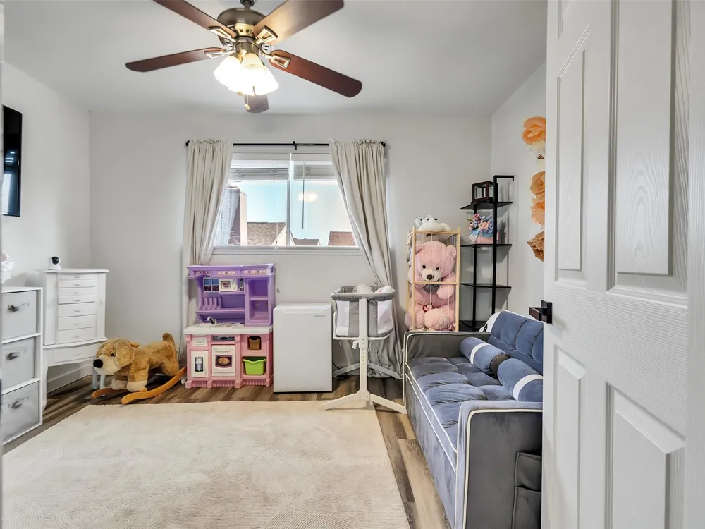12321 Corona Lane Houston, TX 77072
