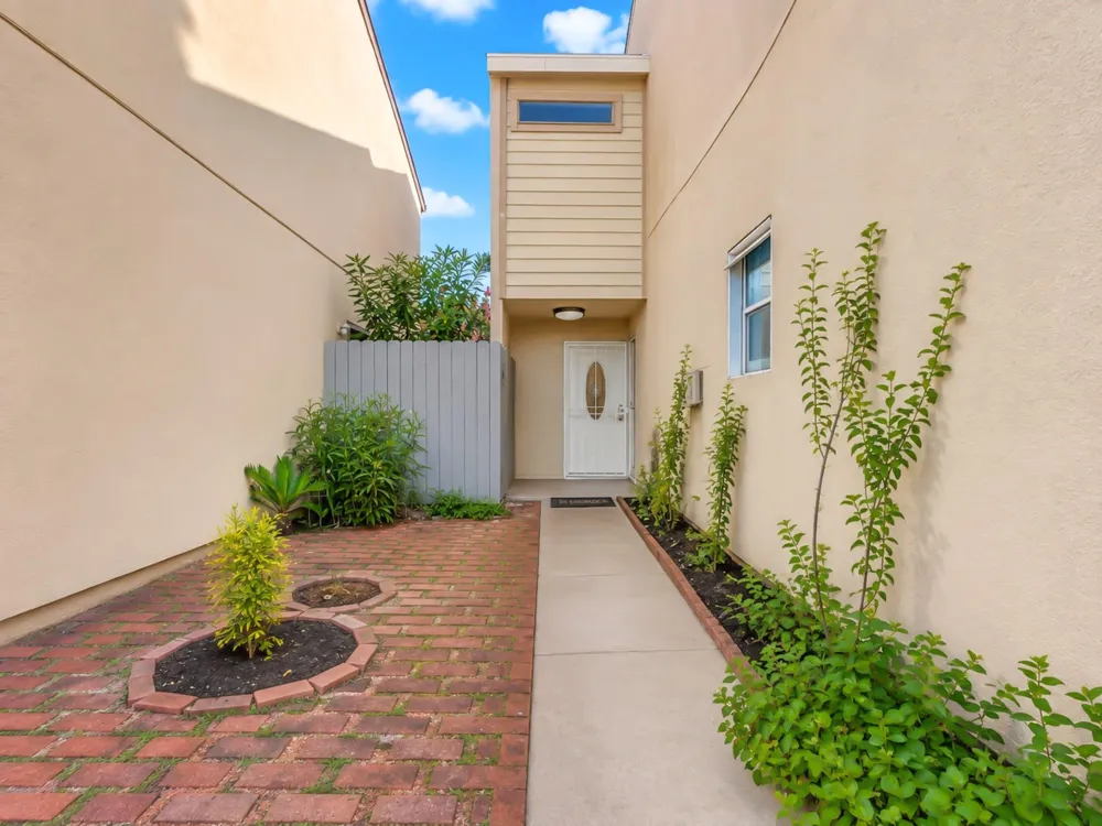 12321 Corona Lane Houston, TX 77072