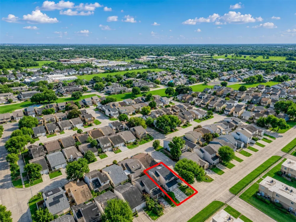 12321 Corona Lane Houston, TX 77072