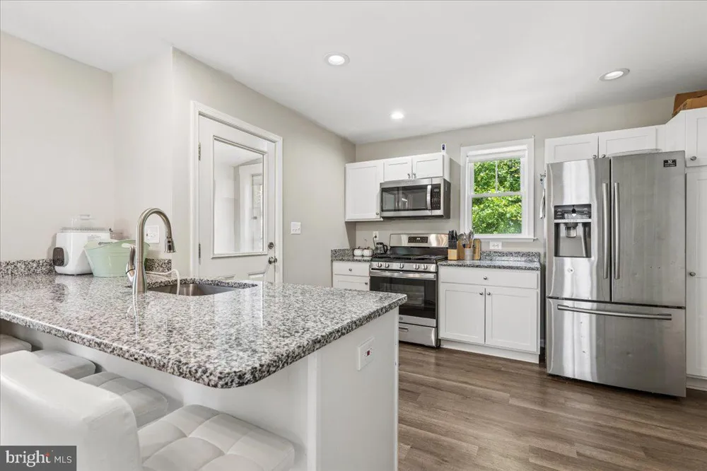 6307 EASTERN PARKWAY Baltimore, MD 21214