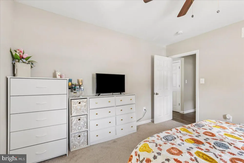 6307 EASTERN PARKWAY Baltimore, MD 21214