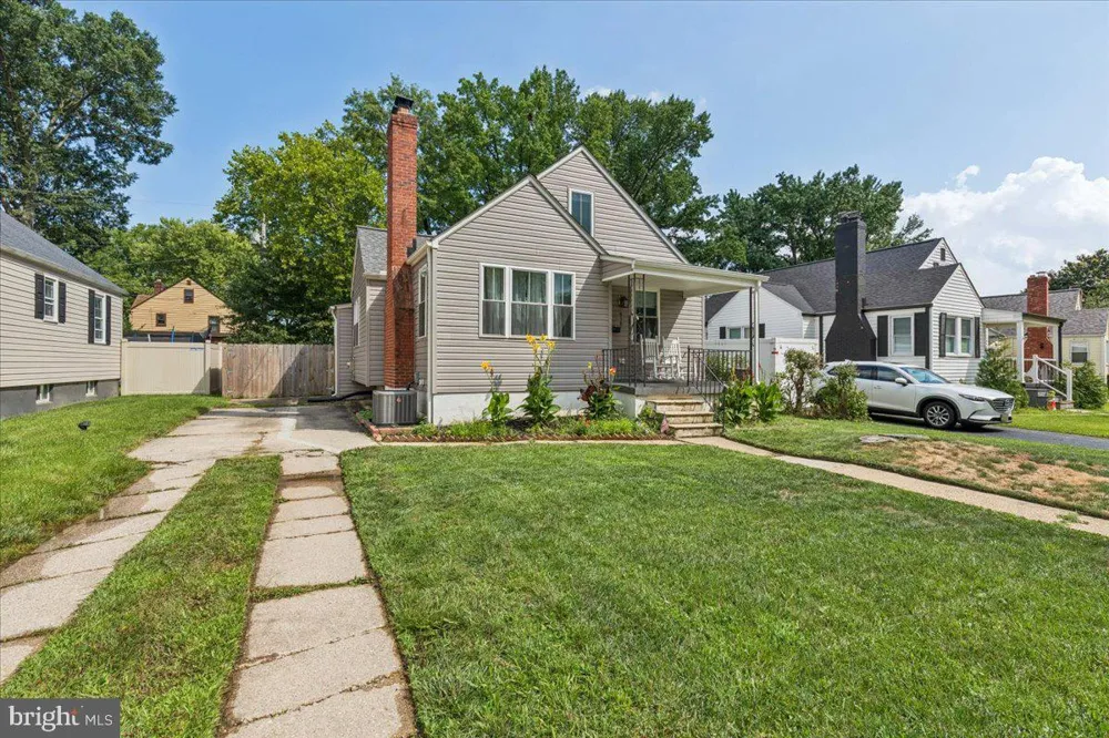 6307 EASTERN PARKWAY Baltimore, MD 21214