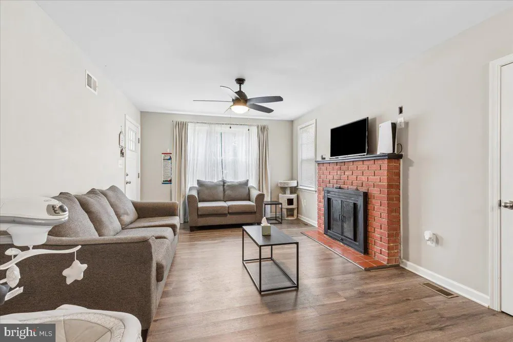 6307 EASTERN PARKWAY Baltimore, MD 21214
