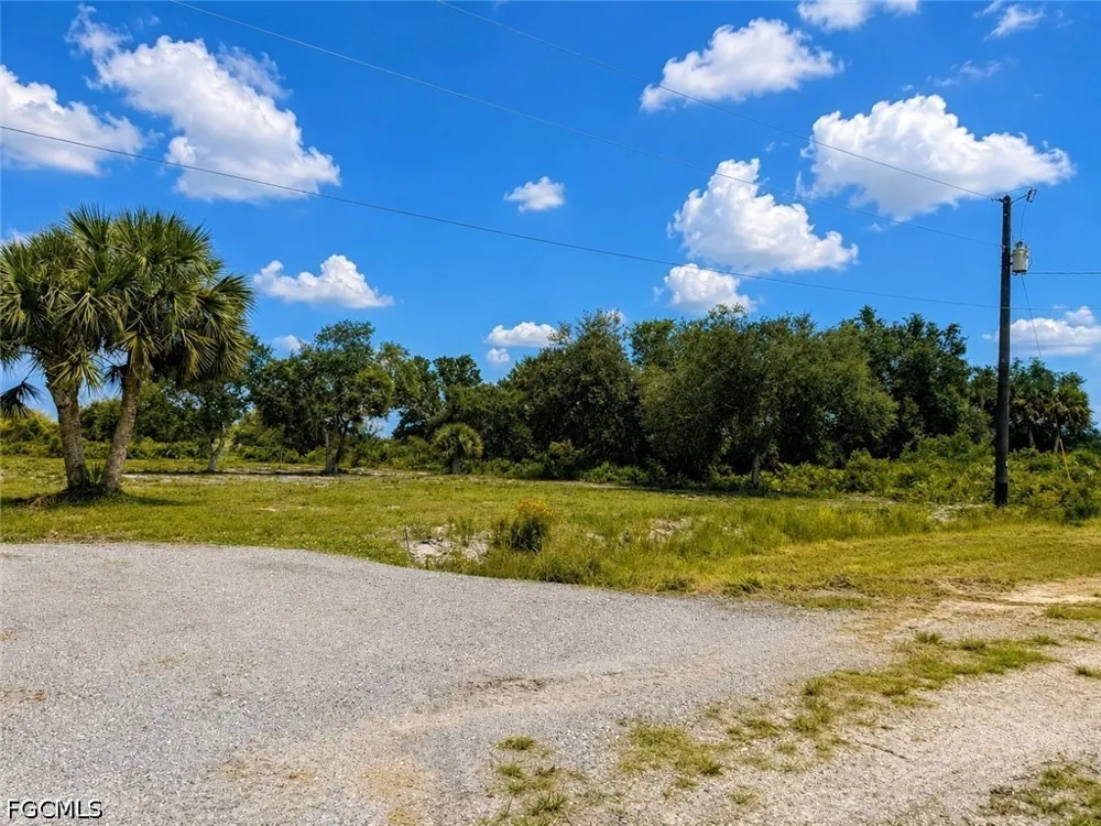 Zambria Street Clewiston, FL 33440