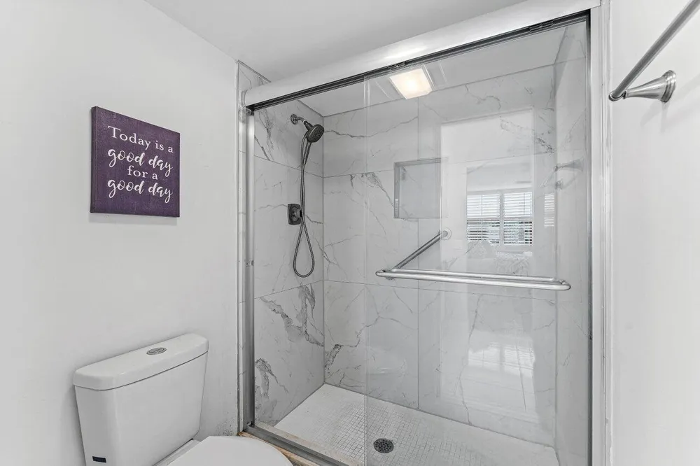 910 Dogwood Drive #444 Delray Beach, FL 33483