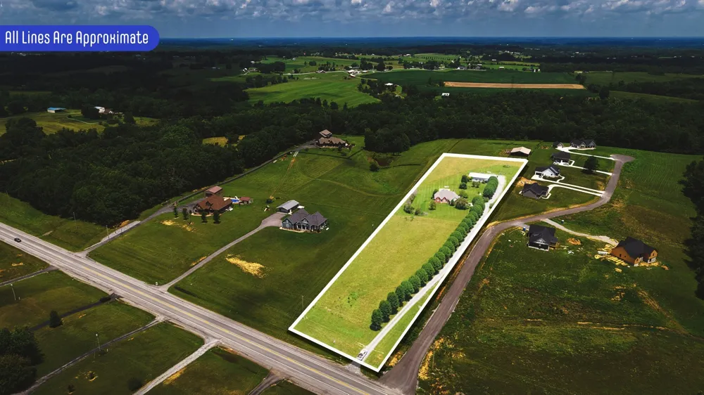 6606 Highway 52 W Lafayette, TN 37083