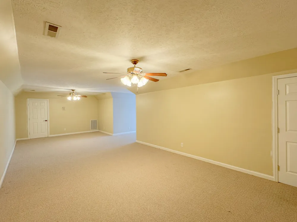 6606 Highway 52 W Lafayette, TN 37083